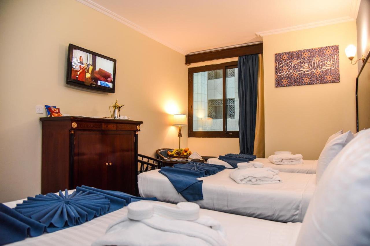 Grand Plaza Al Madina Hotel Медина Екстериор снимка