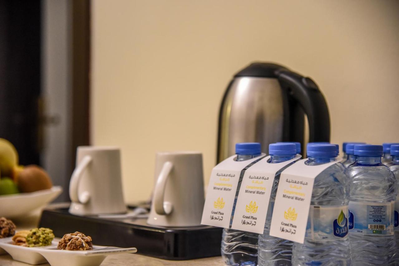 Grand Plaza Al Madina Hotel Медина Екстериор снимка