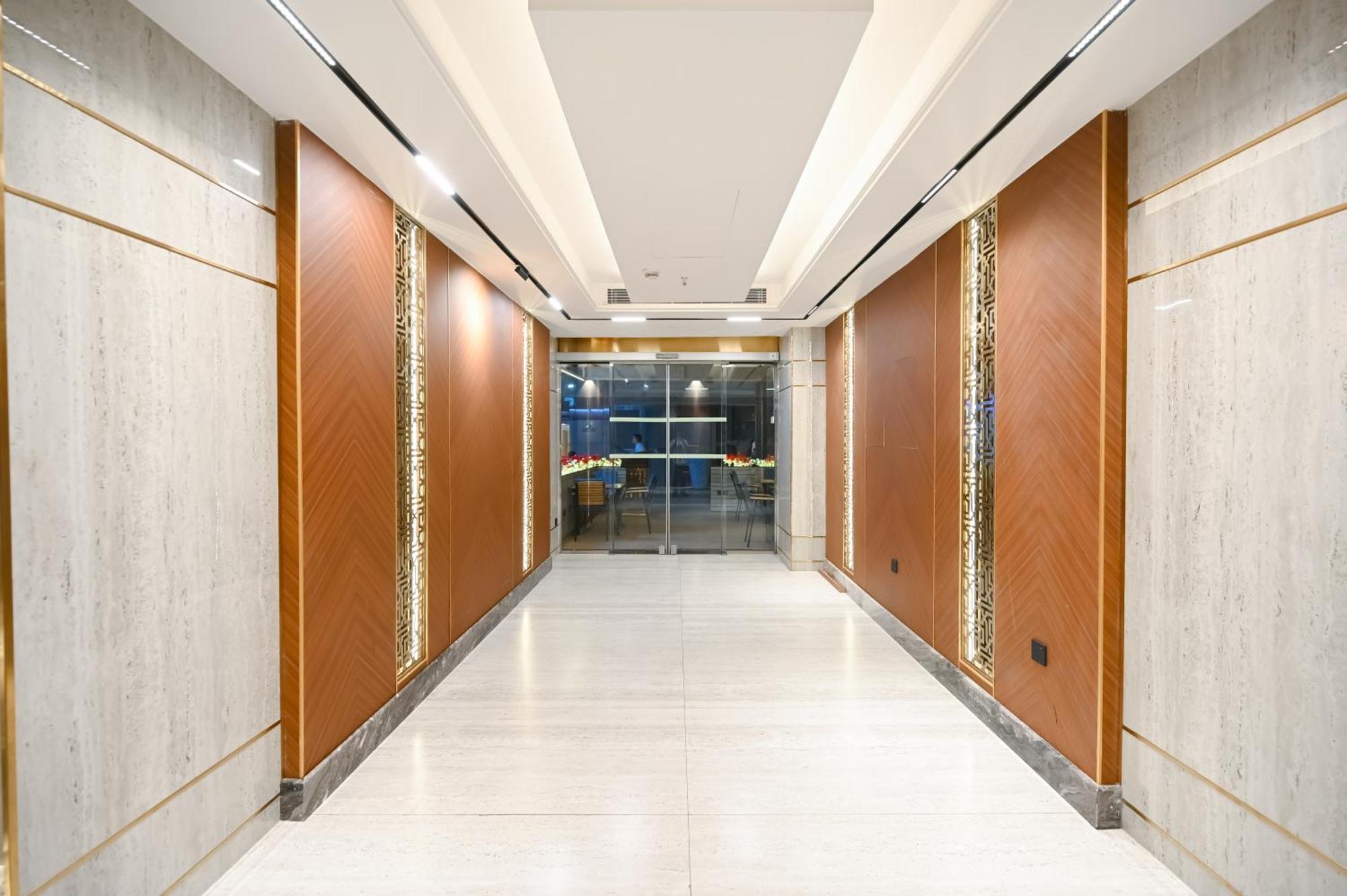 Grand Plaza Al Madina Hotel Медина Екстериор снимка